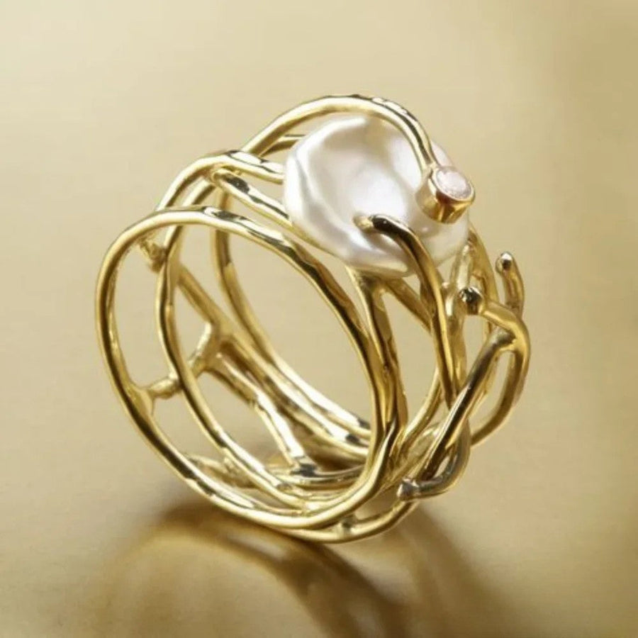 Flo | Antique Thin Ring with Pearl