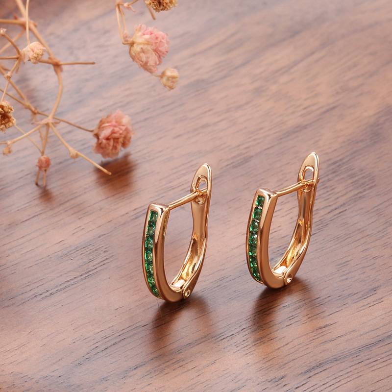 Hart | Elegant Green Earrings