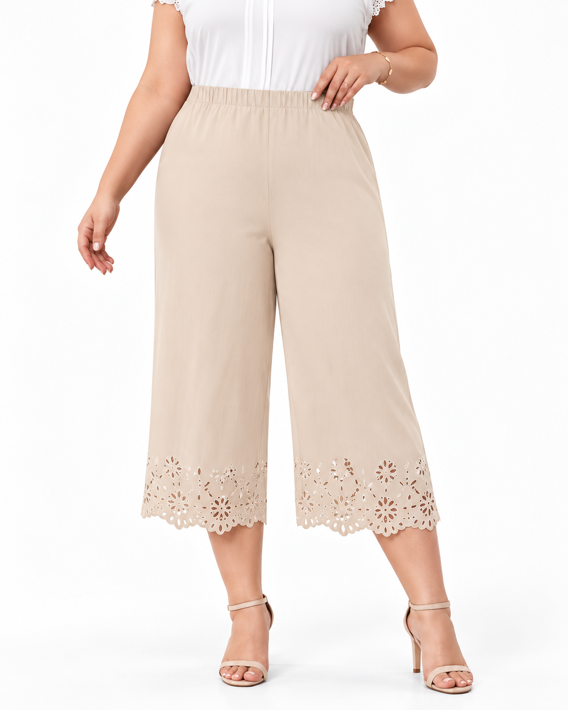 Lola | Cutwork Lace Hem Capri Pants