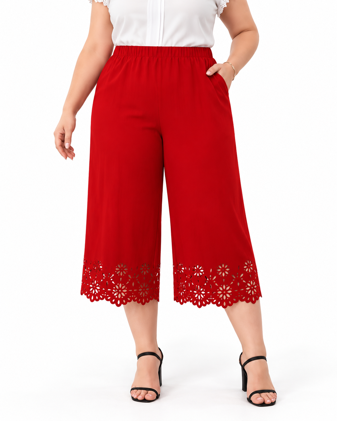Lola | Cutwork Lace Hem Capri Pants