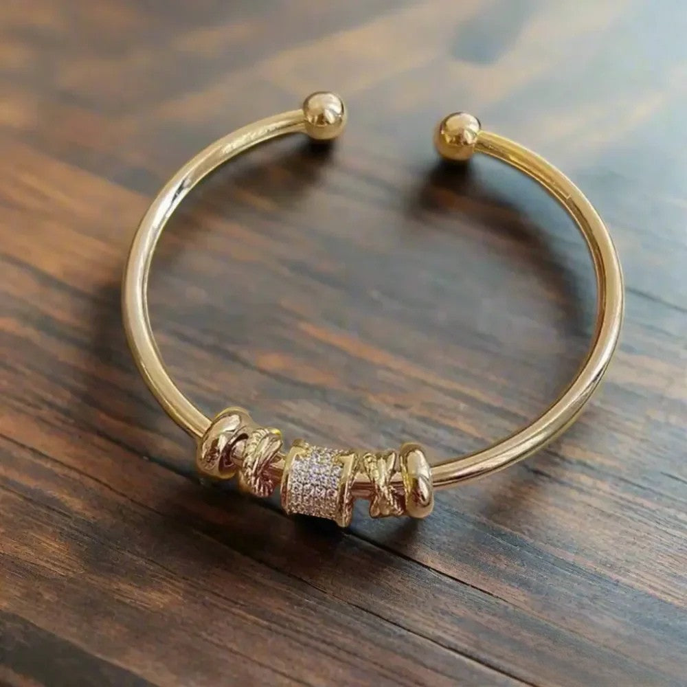 Lael | Adjustable Bracelet with Gold Charms
