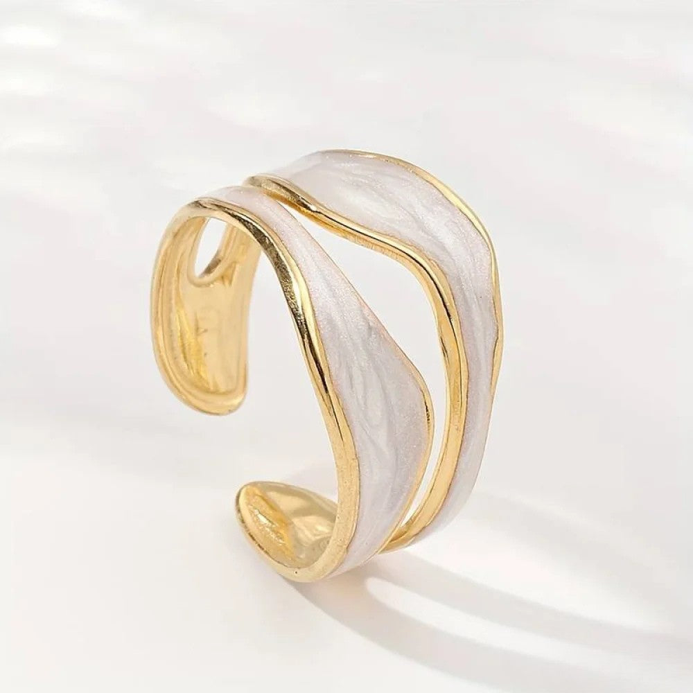 Niamh | Antique White Gold Ring