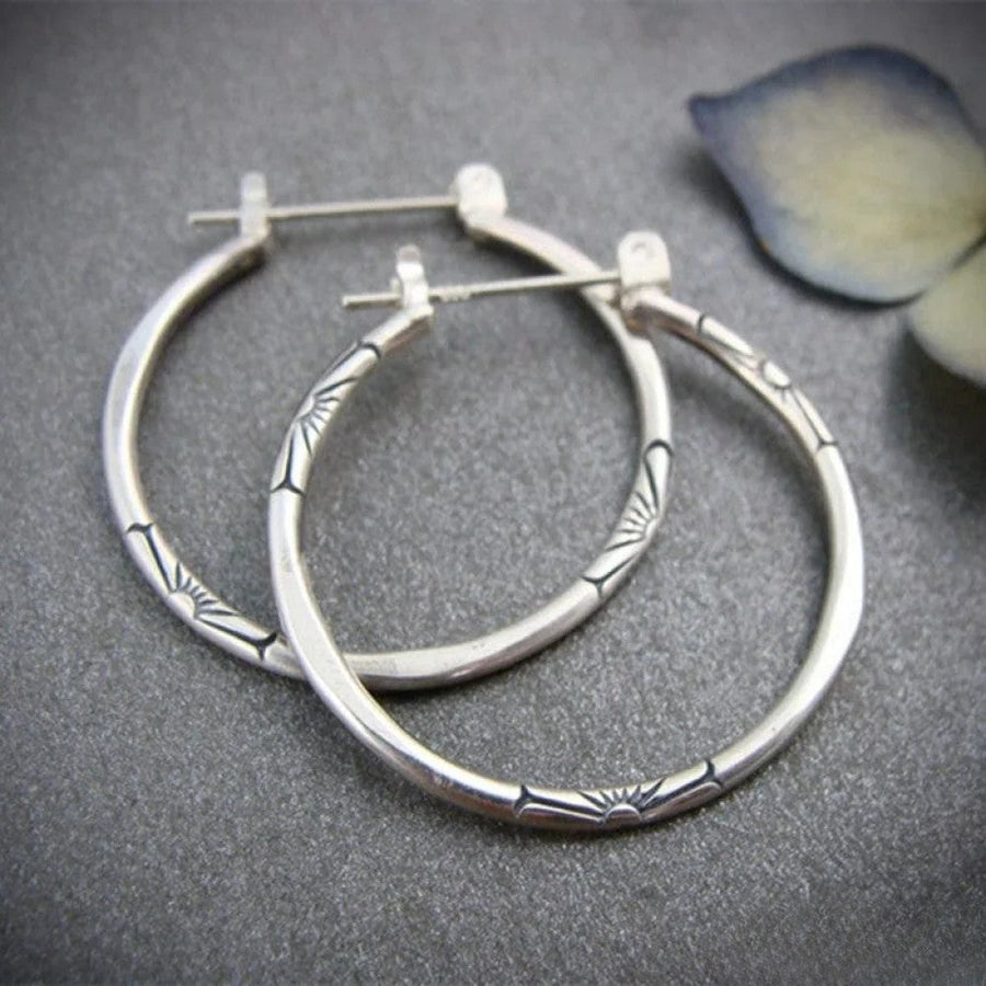 Ursa | Retro Silver Hoop Earrings